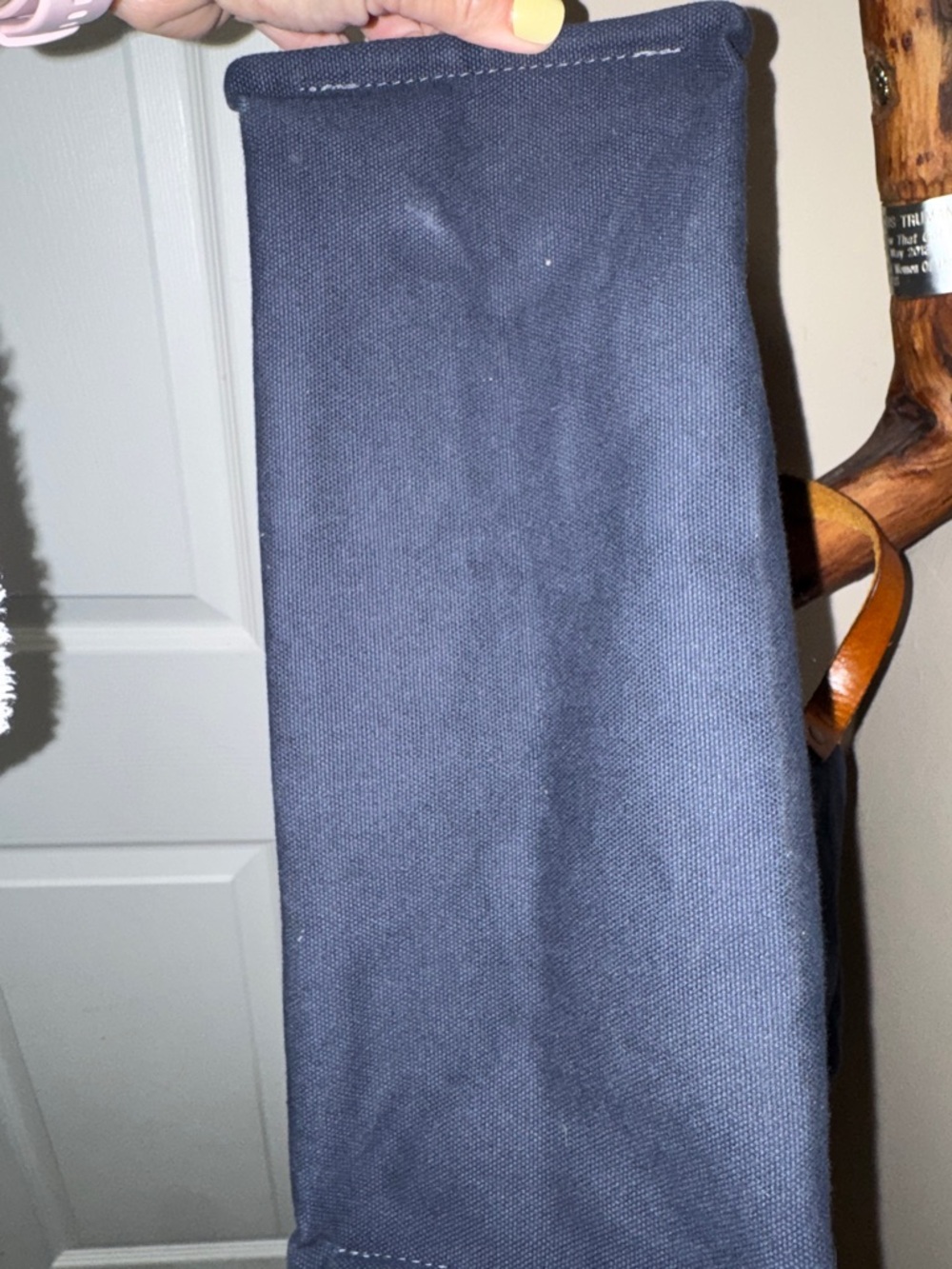 READ—-Parker Thatch Bag - Picture 9 of 12